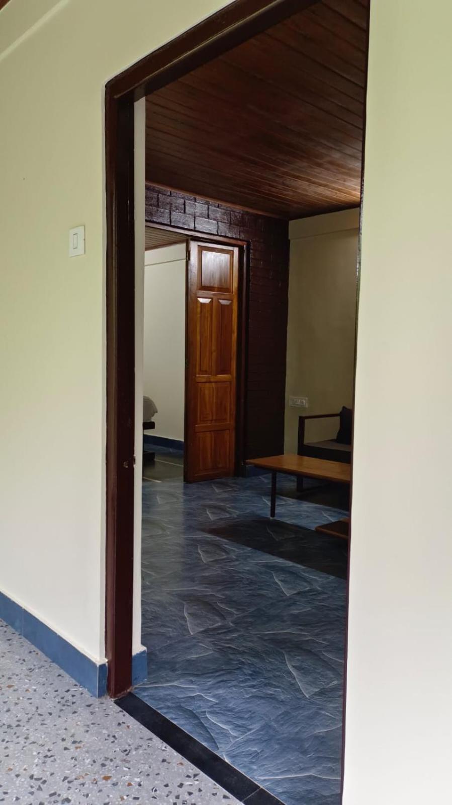 Aam'S Courtyard Hotel Kalimpong Exterior photo
